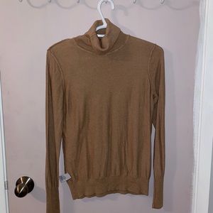 RW&CO turtle neck